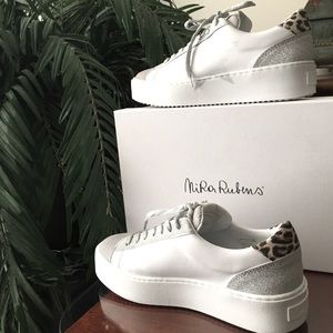 Nira Rubens Cosmopolitan Star Safari Sneakers (6)